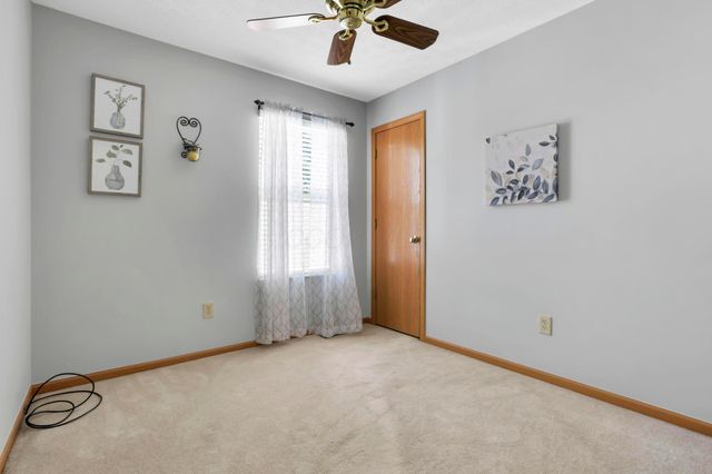 6198 Kensington Glen Drive, Canal Winchester, OH 43110