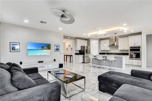 2720 Free Formed Court, Las Vegas, NV 89138