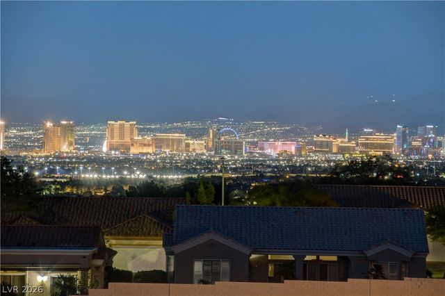 2720 Free Formed Court, Las Vegas, NV 89138