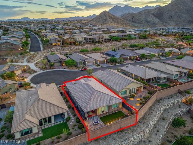 2720 Free Formed Court, Las Vegas, NV 89138