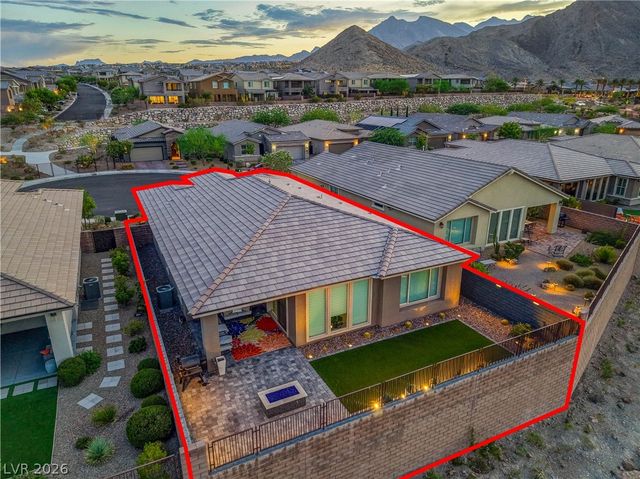 2720 Free Formed Court, Las Vegas, NV 89138
