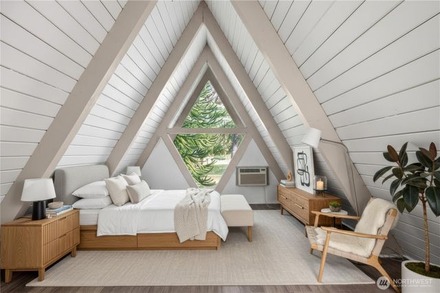 2077 Little Mountain Road, Mount Vernon, WA 98274