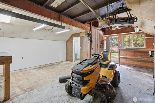 2077 Little Mountain Road, Mount Vernon, WA 98274