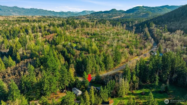 2077 Little Mountain Road, Mount Vernon, WA 98274