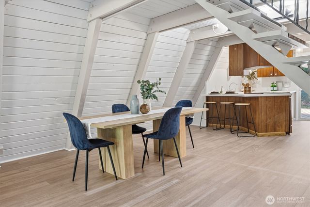 2077 Little Mountain Road, Mount Vernon, WA 98274