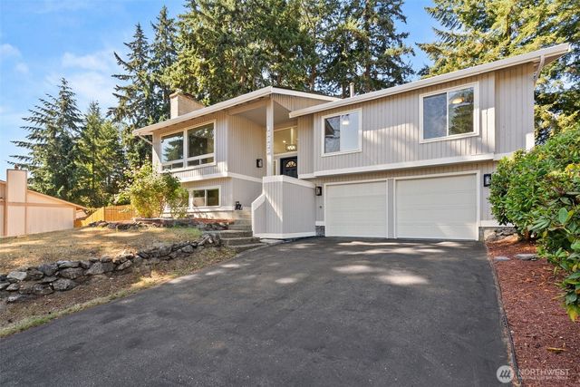 10020 100th Avenue SW, Lakewood, WA 98498