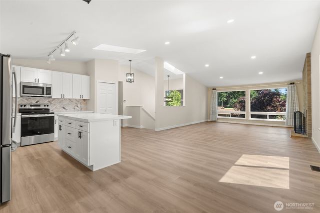 10020 100th Avenue SW, Lakewood, WA 98498