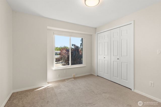 10020 100th Avenue SW, Lakewood, WA 98498