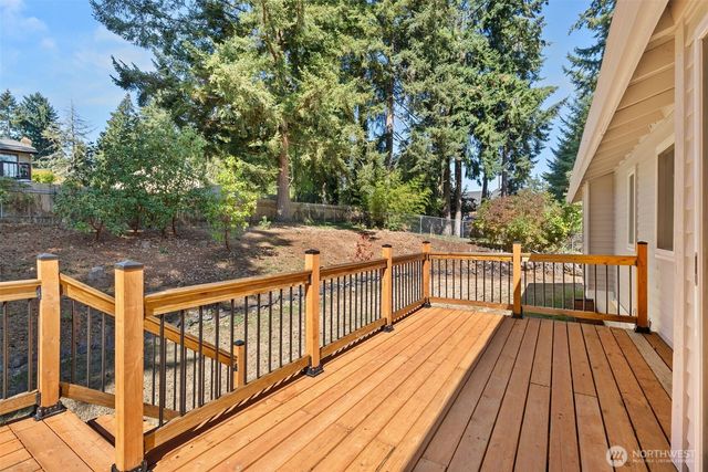 10020 100th Avenue SW, Lakewood, WA 98498