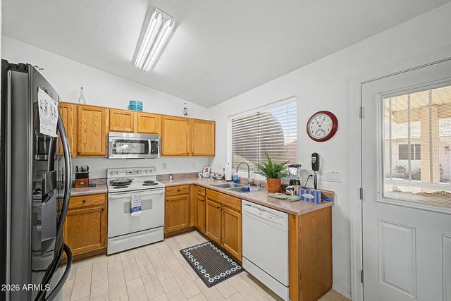 1433 E Cherry Hills Drive, Chandler, AZ 85249