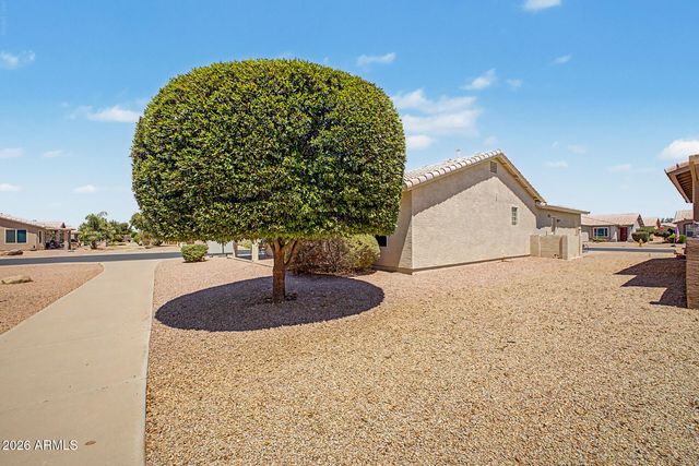 1433 E Cherry Hills Drive, Chandler, AZ 85249