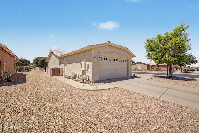1433 E Cherry Hills Drive, Chandler, AZ 85249