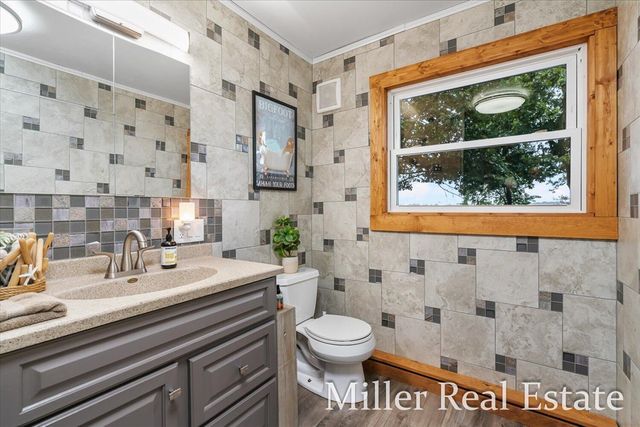 9374 S M-43 Highway, Delton, MI 49046