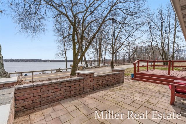 9374 S M-43 Highway, Delton, MI 49046