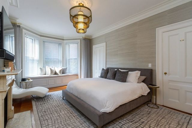 27 Hereford St, Boston, MA 02115