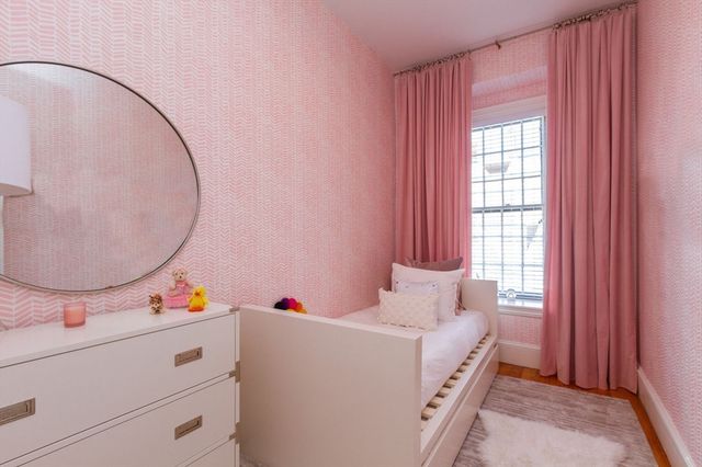 27 Hereford St, Boston, MA 02115