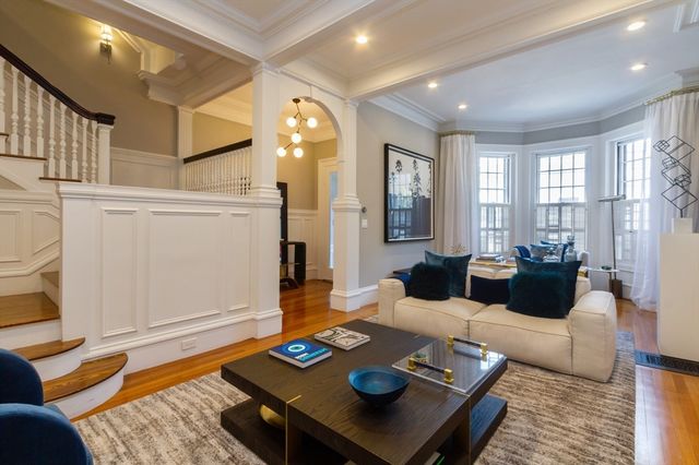 27 Hereford St, Boston, MA 02115