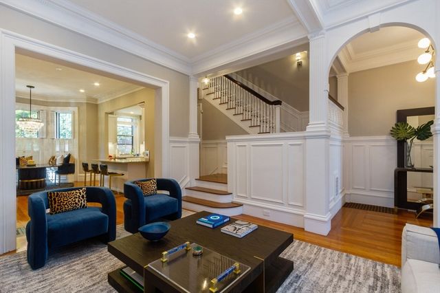 27 Hereford St, Boston, MA 02115