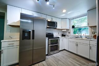 610 Saint Clair Road, Fairview Heights, IL 62208