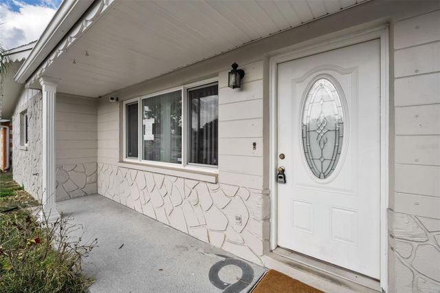 4445 SPRING LAKE COURT, New Port Richey, FL 34652