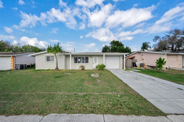 4445 SPRING LAKE COURT, New Port Richey, FL 34652