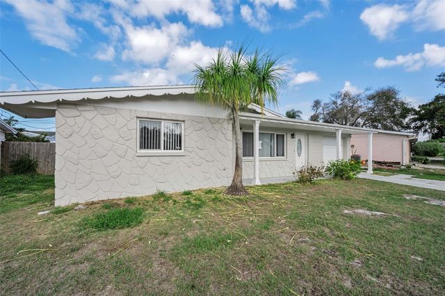 4445 SPRING LAKE COURT, New Port Richey, FL 34652