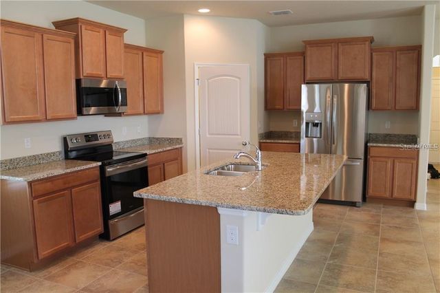 16236 OUTLOOK SHORE, Winter Garden, FL 34787