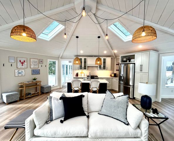 30 Bright Coves Way, Mashpee, MA 02649