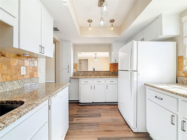 2497 HERON TERRACE 203C, Clearwater, FL 33762