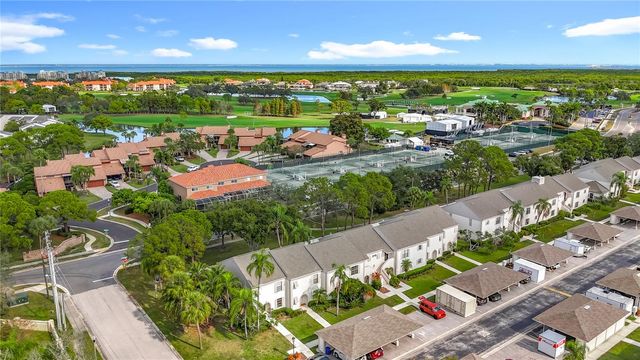 2497 HERON TERRACE 203C, Clearwater, FL 33762