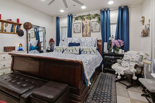 2929 E Lancaster Avenue, Fort Worth, TX 76103