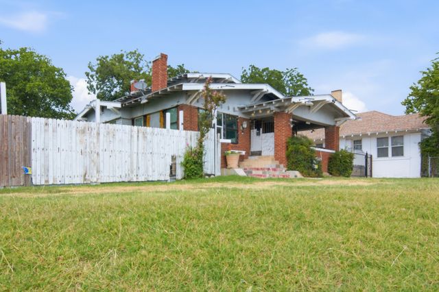 2929 E Lancaster Avenue, Fort Worth, TX 76103