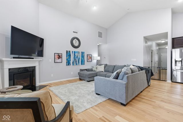 5063 Wildflower Drive, Whitestown, IN 46075