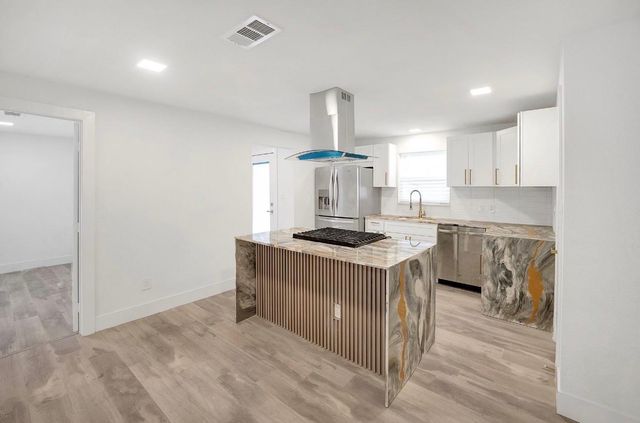 4618 Mallow Street, Houston, TX 77051