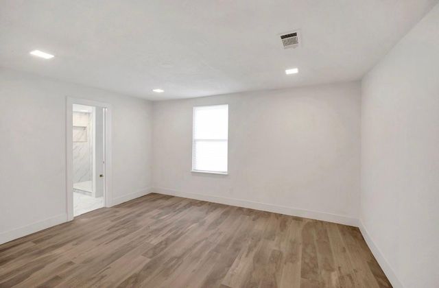 4618 Mallow Street, Houston, TX 77051
