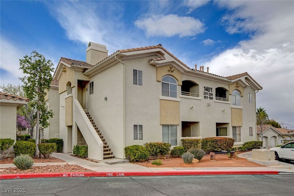 1401 Red Crest Lane 201, Las Vegas, NV 89144
