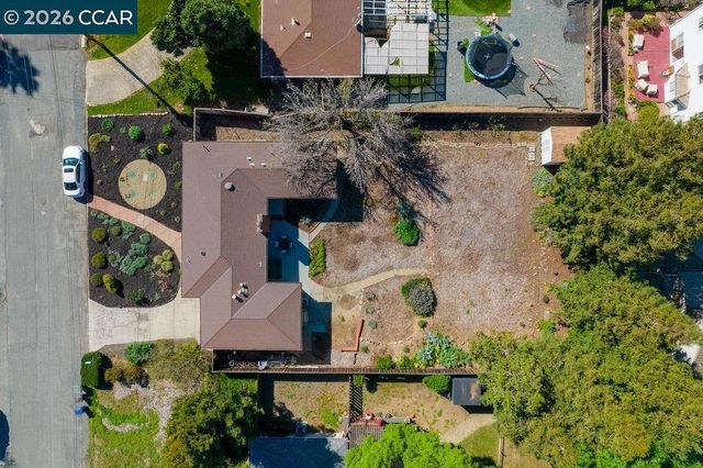 1531 1531 Garcez Dr, Concord, CA 94521