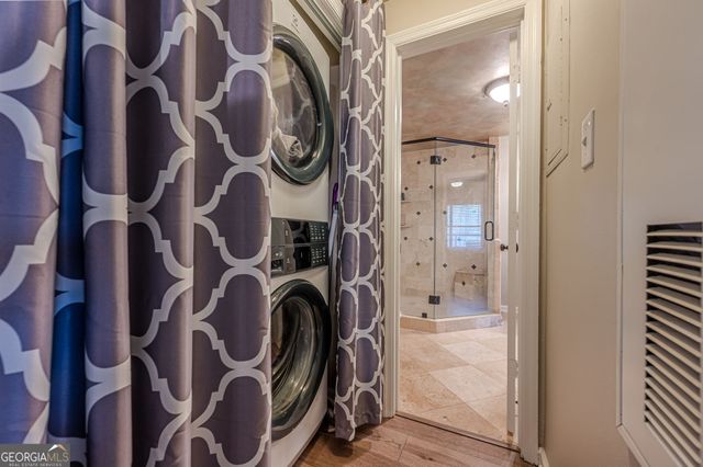 2409 River Green Drive NW, Atlanta, GA 30327