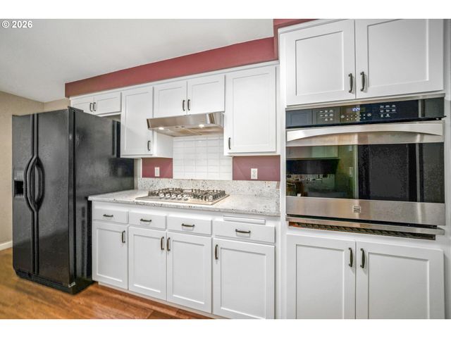 1639 NUT TREE Dr, Salem, OR 97304
