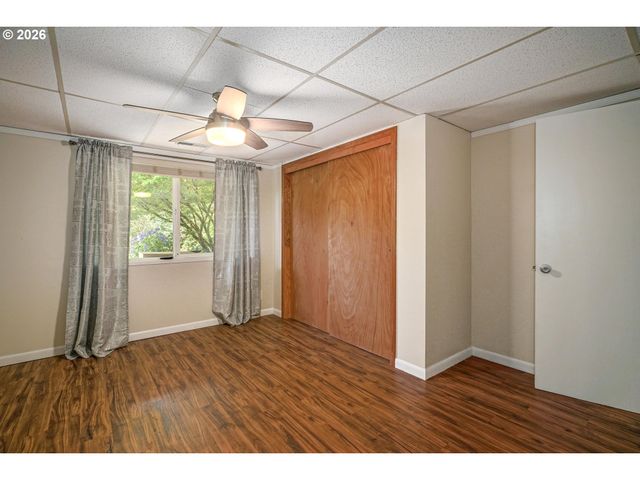 1639 NUT TREE Dr, Salem, OR 97304