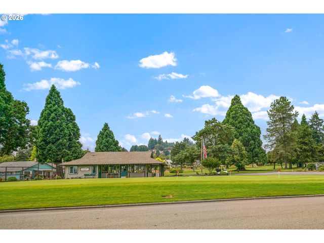 1639 NUT TREE Dr, Salem, OR 97304