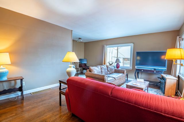 120 Rolling Hills, Danville, KY 40422