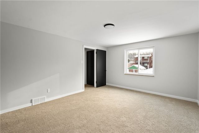 1613 Clarkton St, Chartiers City, PA 15204