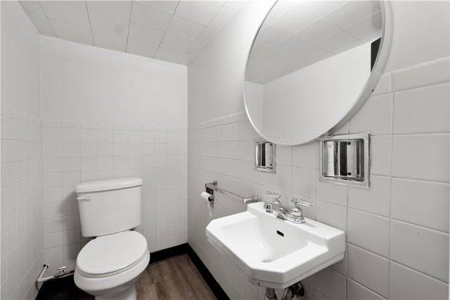 1613 Clarkton St, Chartiers City, PA 15204