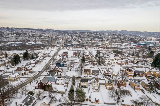 1613 Clarkton St, Chartiers City, PA 15204