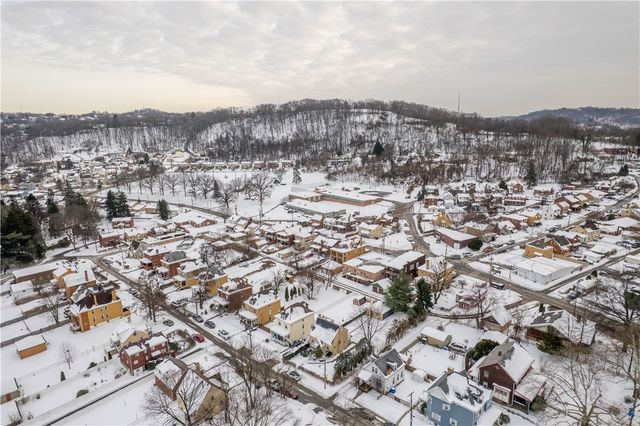 1613 Clarkton St, Chartiers City, PA 15204