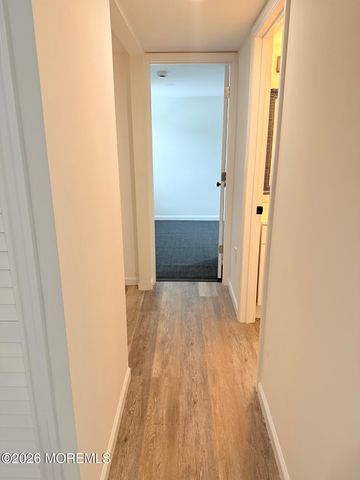 21 Essex Lane, Howell, NJ 07731