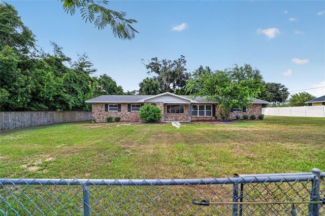 2421 NE 57TH PLACE, Ocala, FL 34479