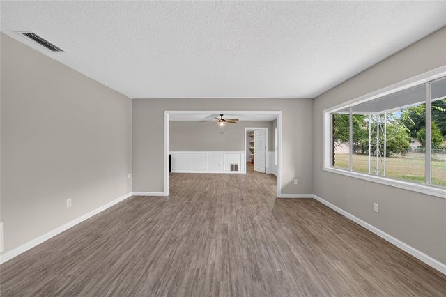 2421 NE 57TH PLACE, Ocala, FL 34479