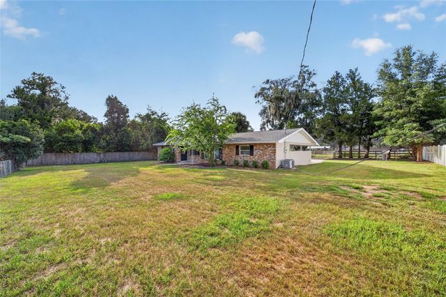 2421 NE 57TH PLACE, Ocala, FL 34479